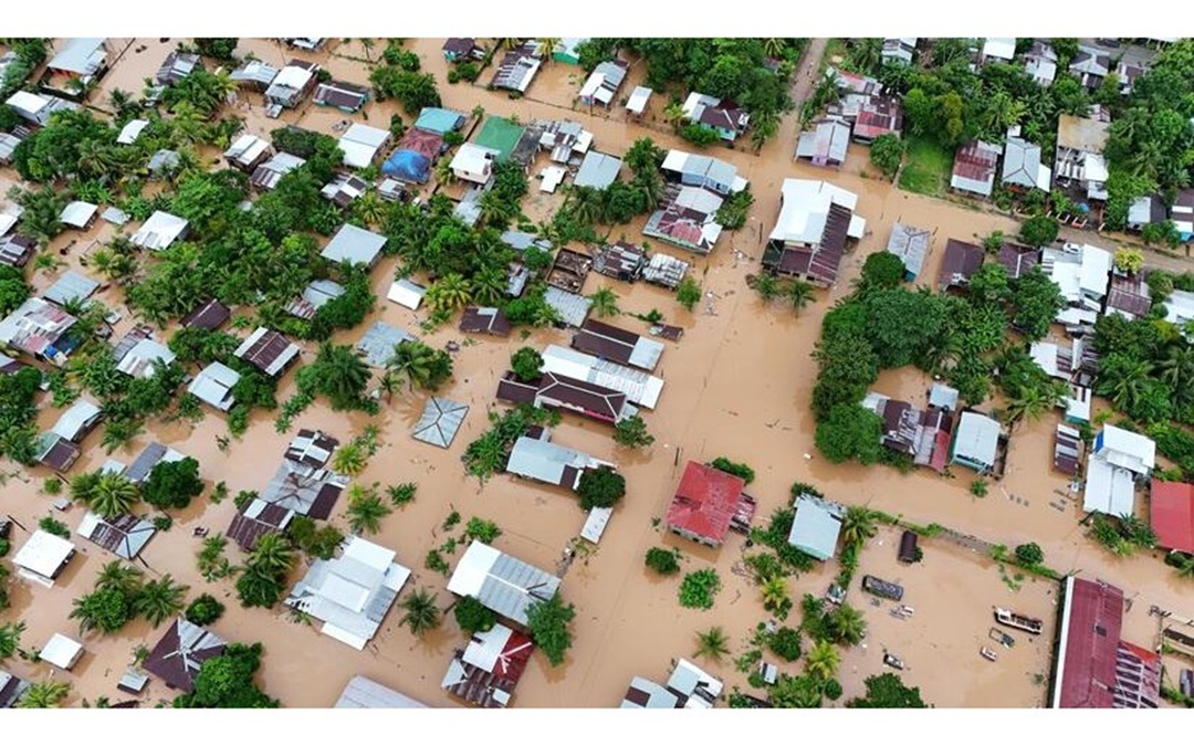 Más de un centenar de personas evacuadas por inundaciones en El Rama