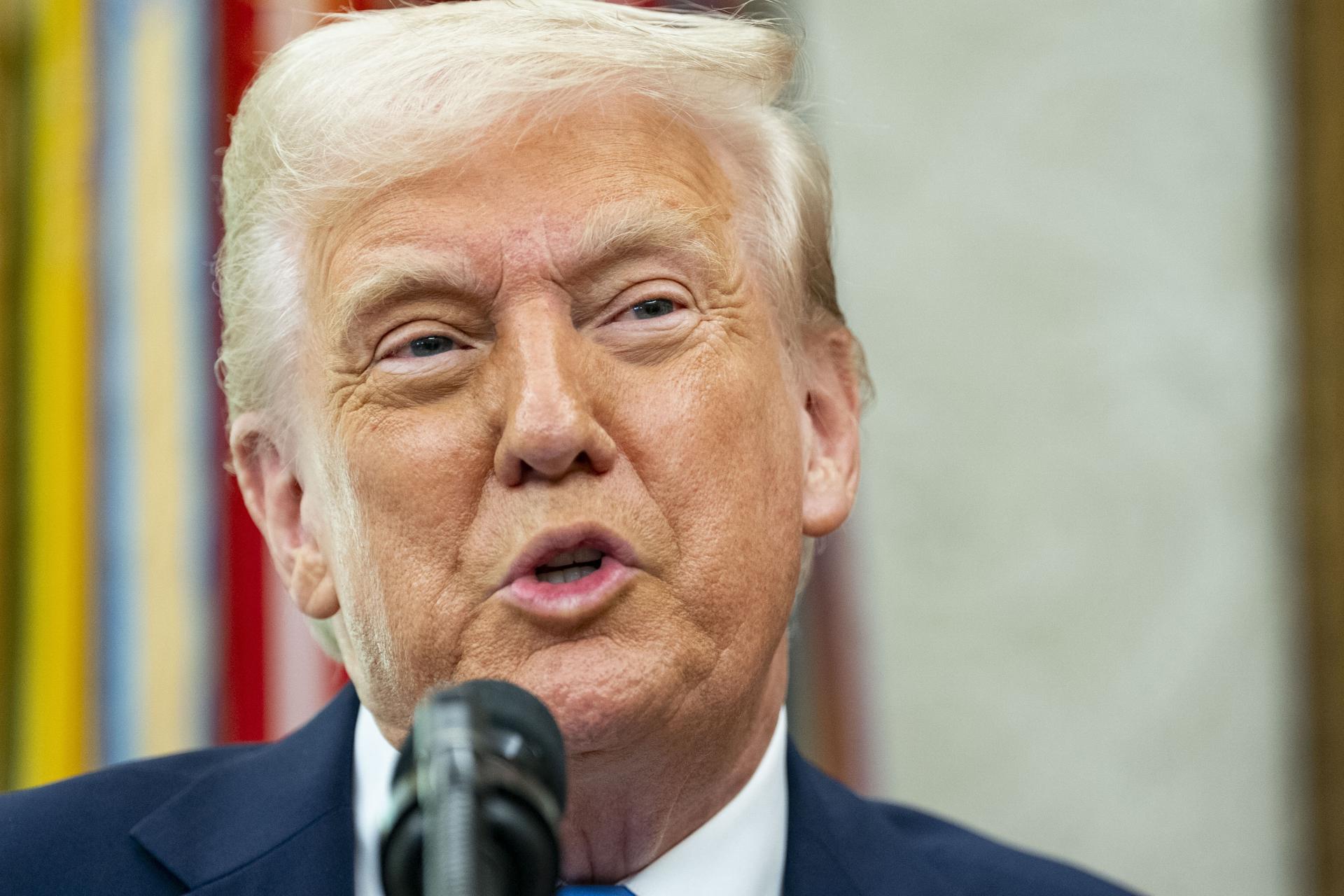 Donald Trump dice que «se enfadó mucho» con Putin y amenaza con nuevos aranceles a Rusia