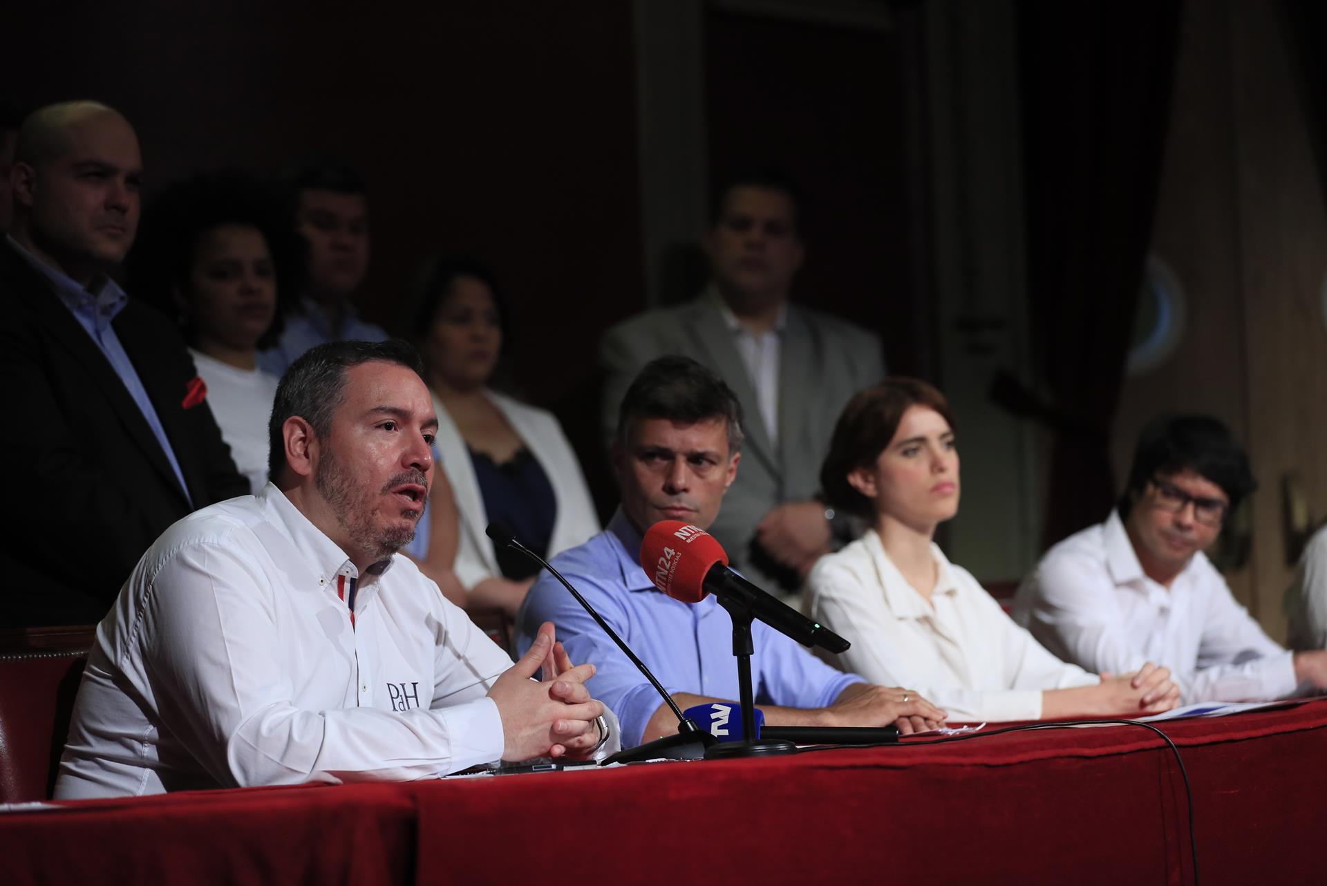 Opositores rechazan a Venezuela, Cuba y Nicaragua en la Cumbre de las Américas