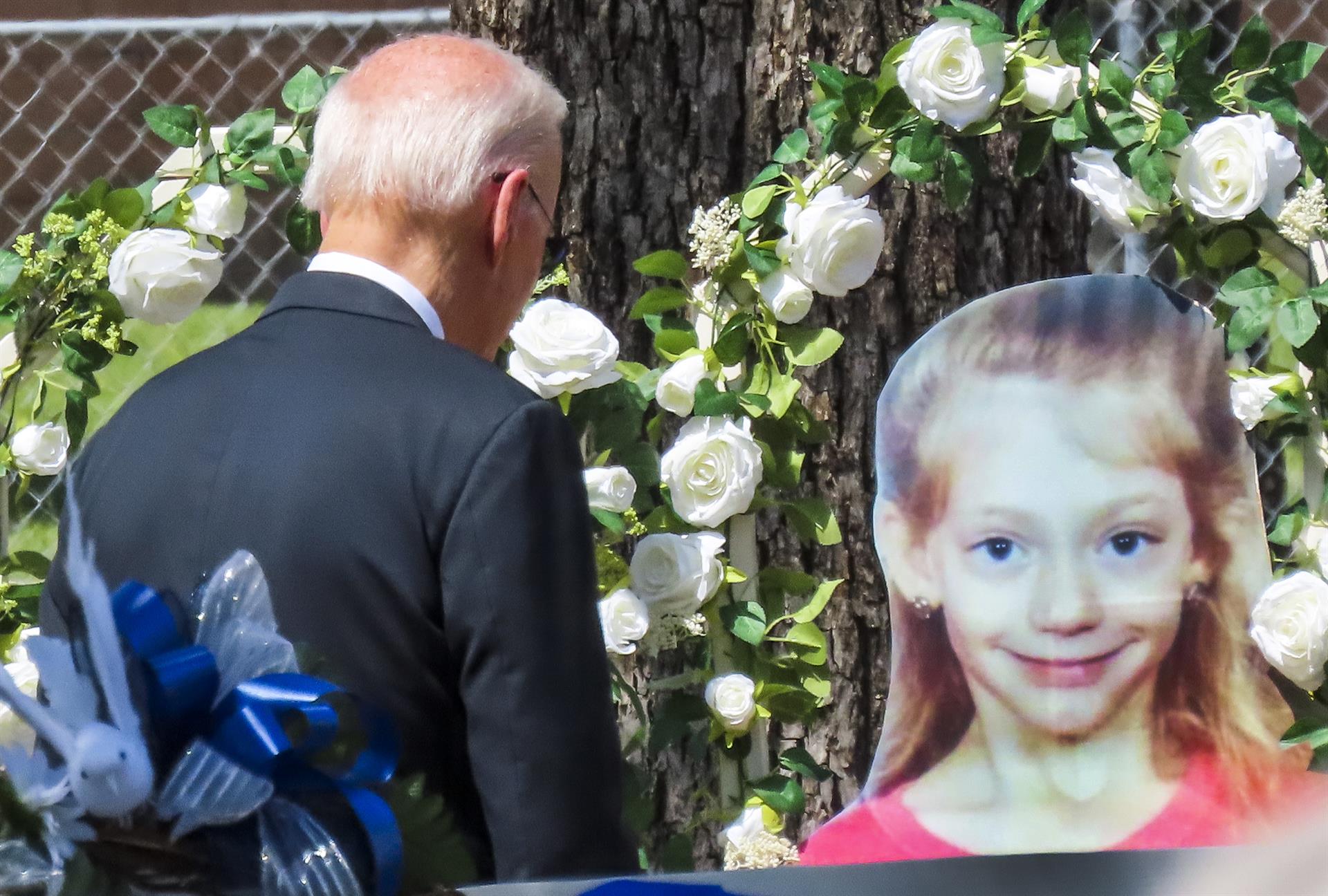 Joe Biden promete «hacer algo» tras la masacre en Uvalde