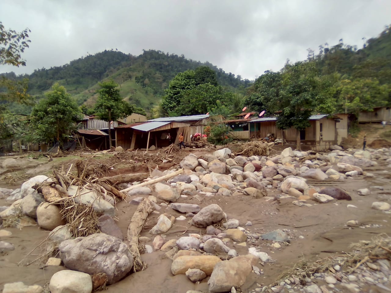 Deslaves en comunidades de Jinotega deja cinco muertos y 37 casas destruidas