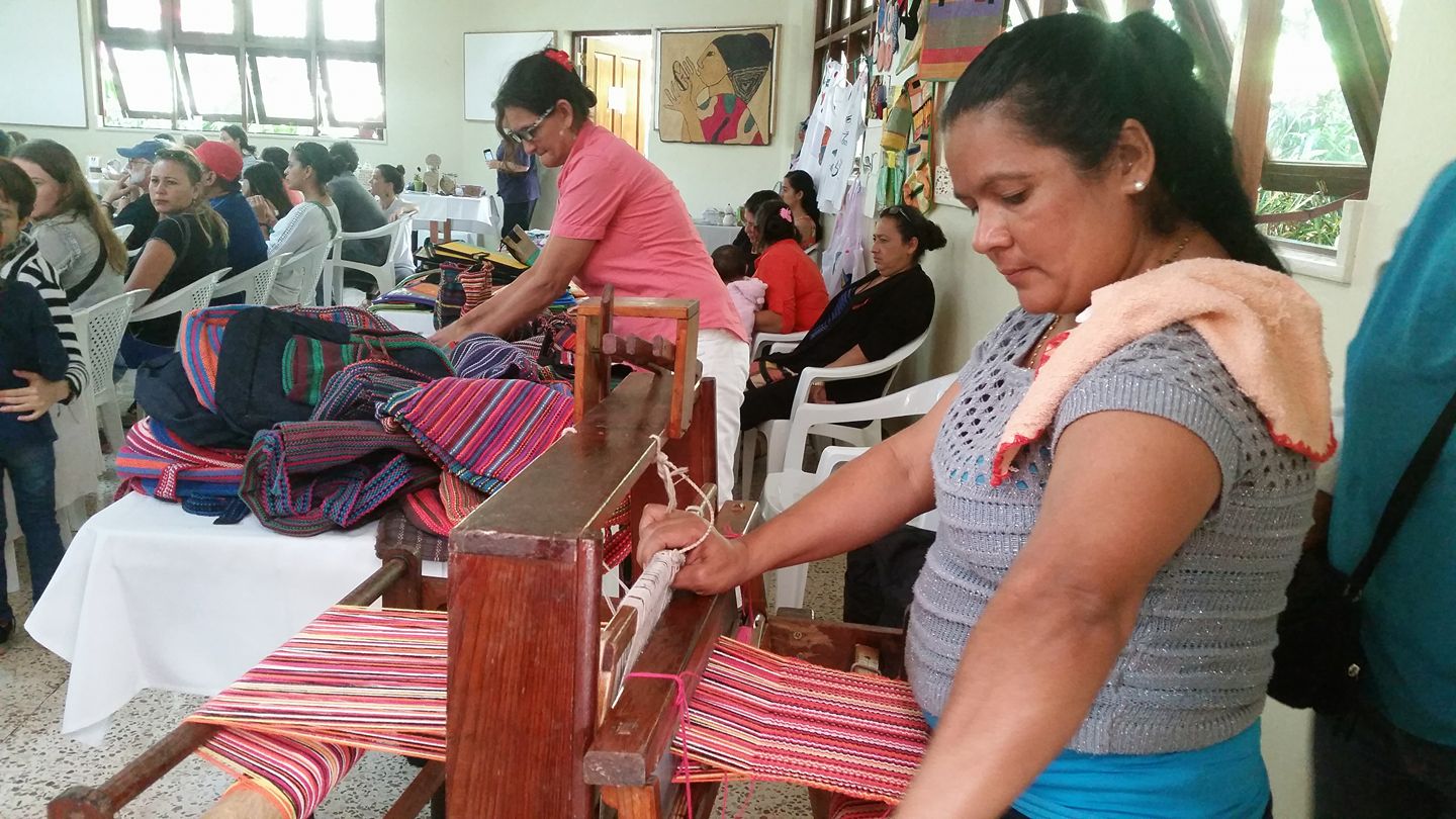 La zozobra invade a las familias empobrecidas del Norte que atendía la Fundación María Cavalleri