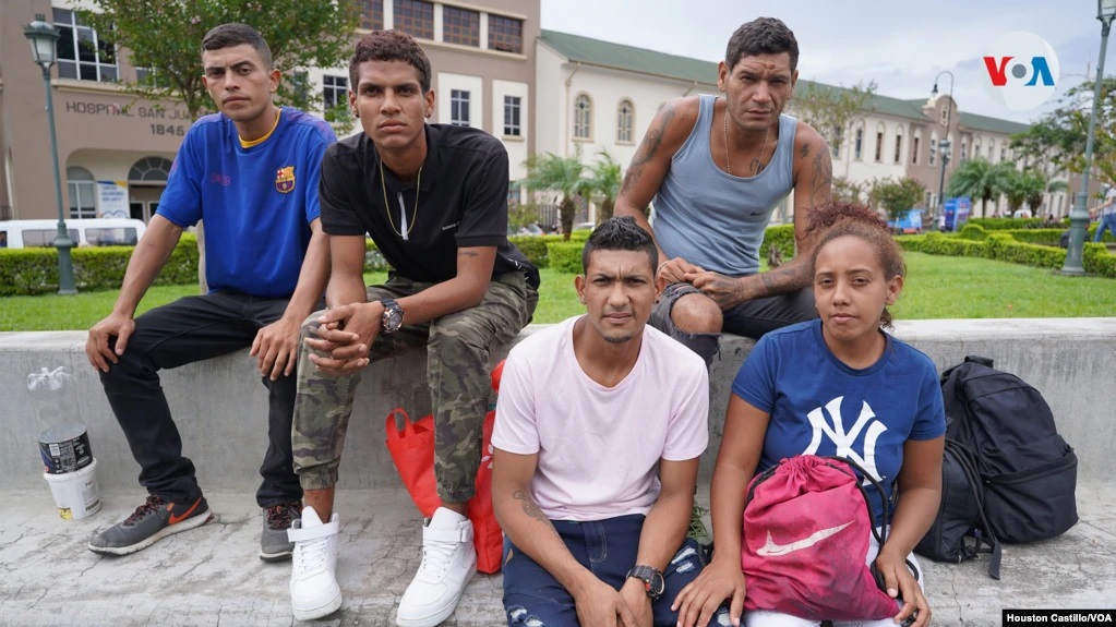 “En esta travesía han violado a mujeres, nos han robado”: el drama de los venezolanos que buscan llegar a Estados Unidos