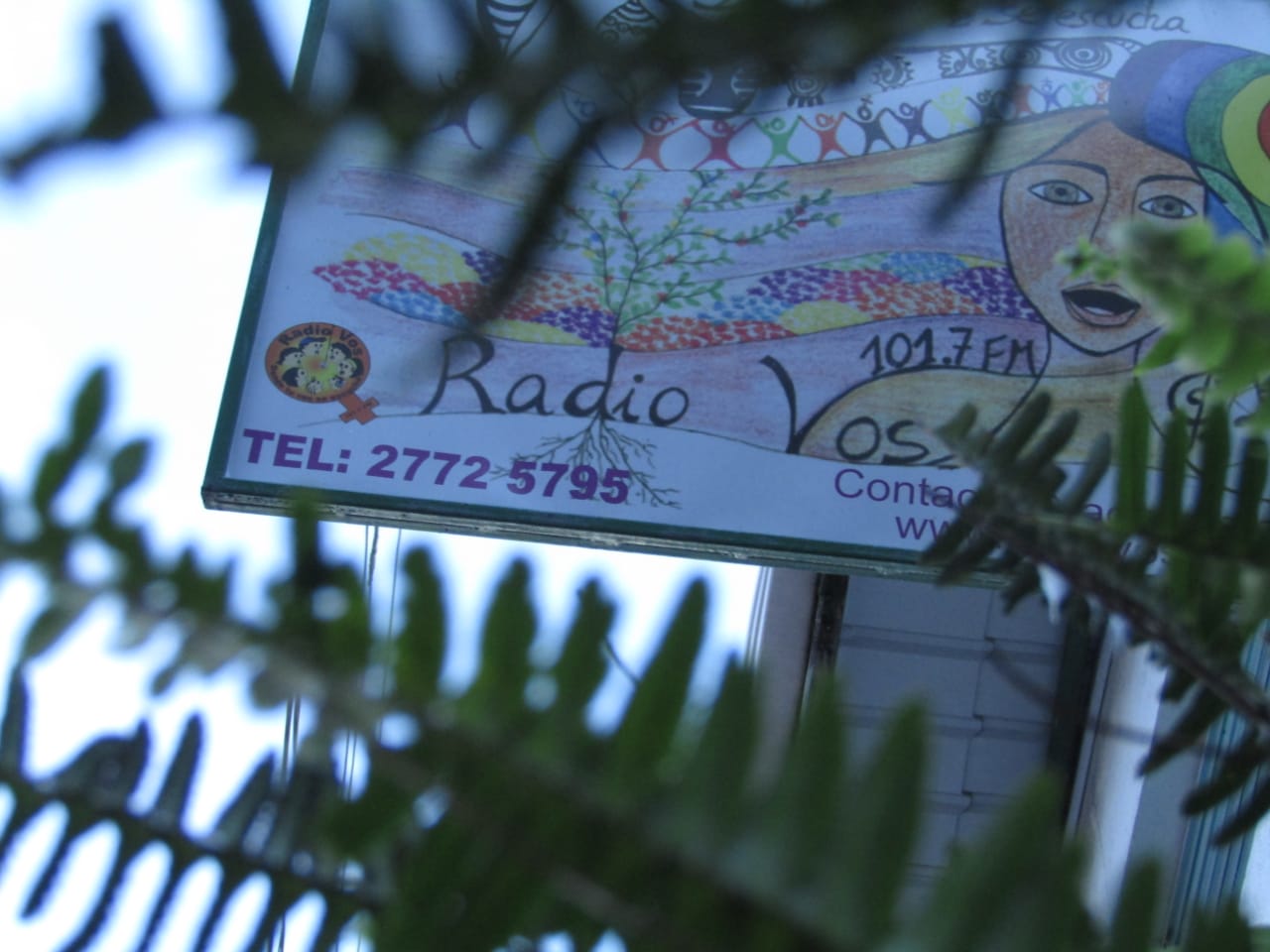 Argentina Olivas, directora de Radio Vos: “Podrán apagar la radio, pero nunca podrán apagar nuestra voz”