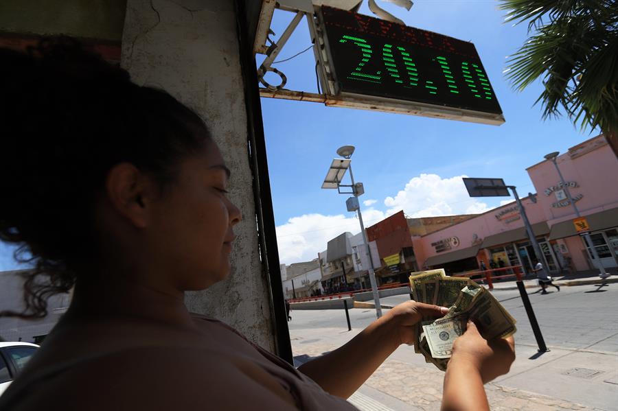 Inflación en EE.UU. perjudica a las remesas que se envían a Latinoamérica