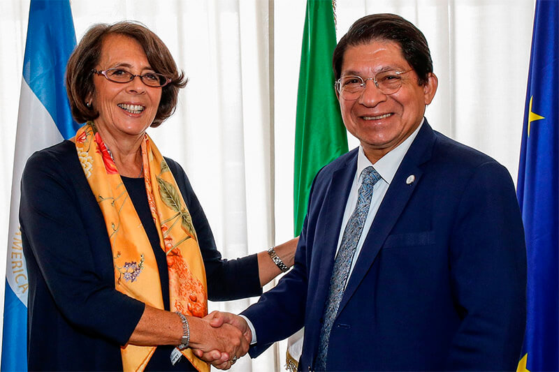 Moncada fracasa en Italia, no le creen teoría del golpe y llaman a Ortega a restablecer libertades
