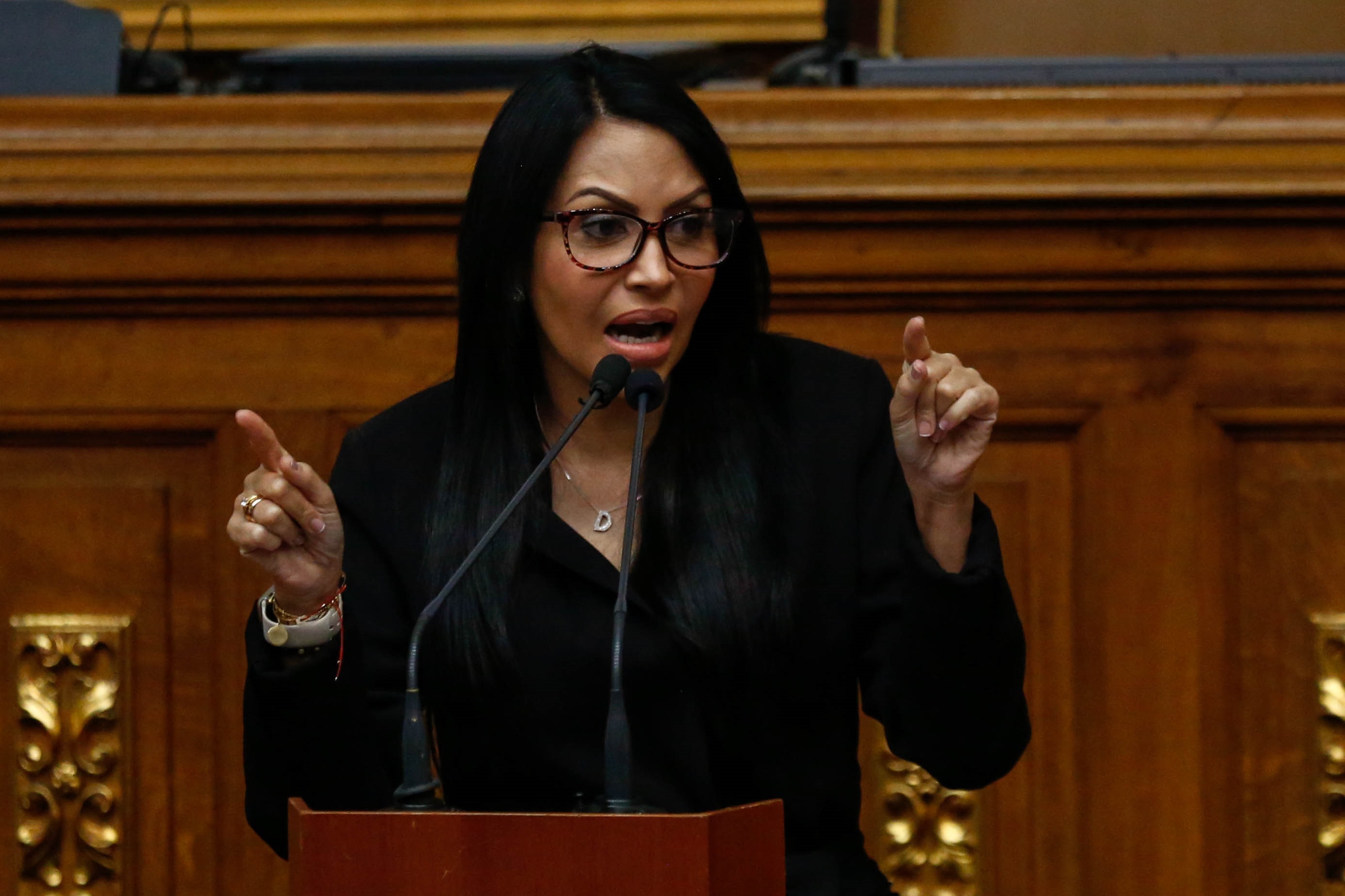 Opositores venezolanos rechazan arresto de Obispo y guerra contra la Iglesia Católica nicaragüense