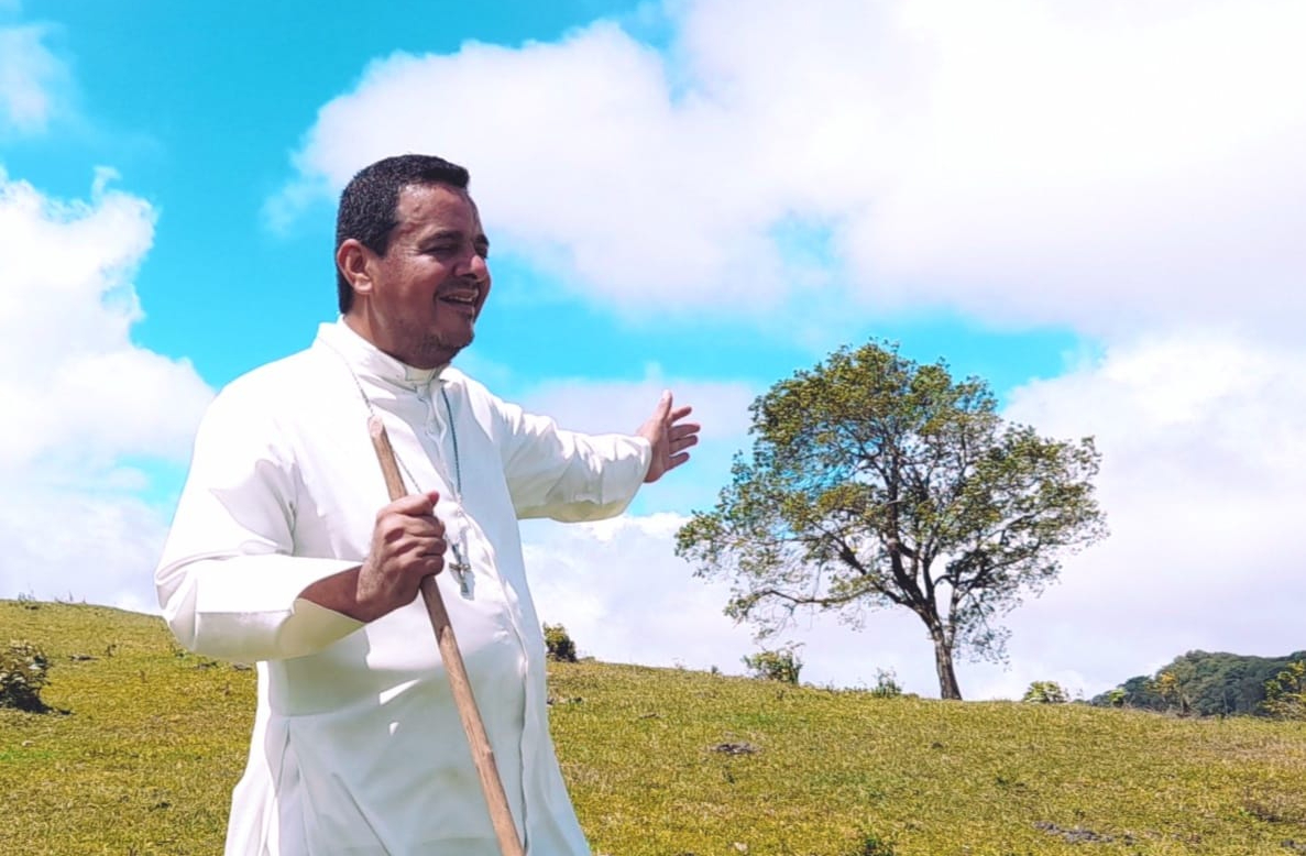 La dictadura niega la entrada a Nicaragua al sacerdote Guillermo Blandón de Boaco