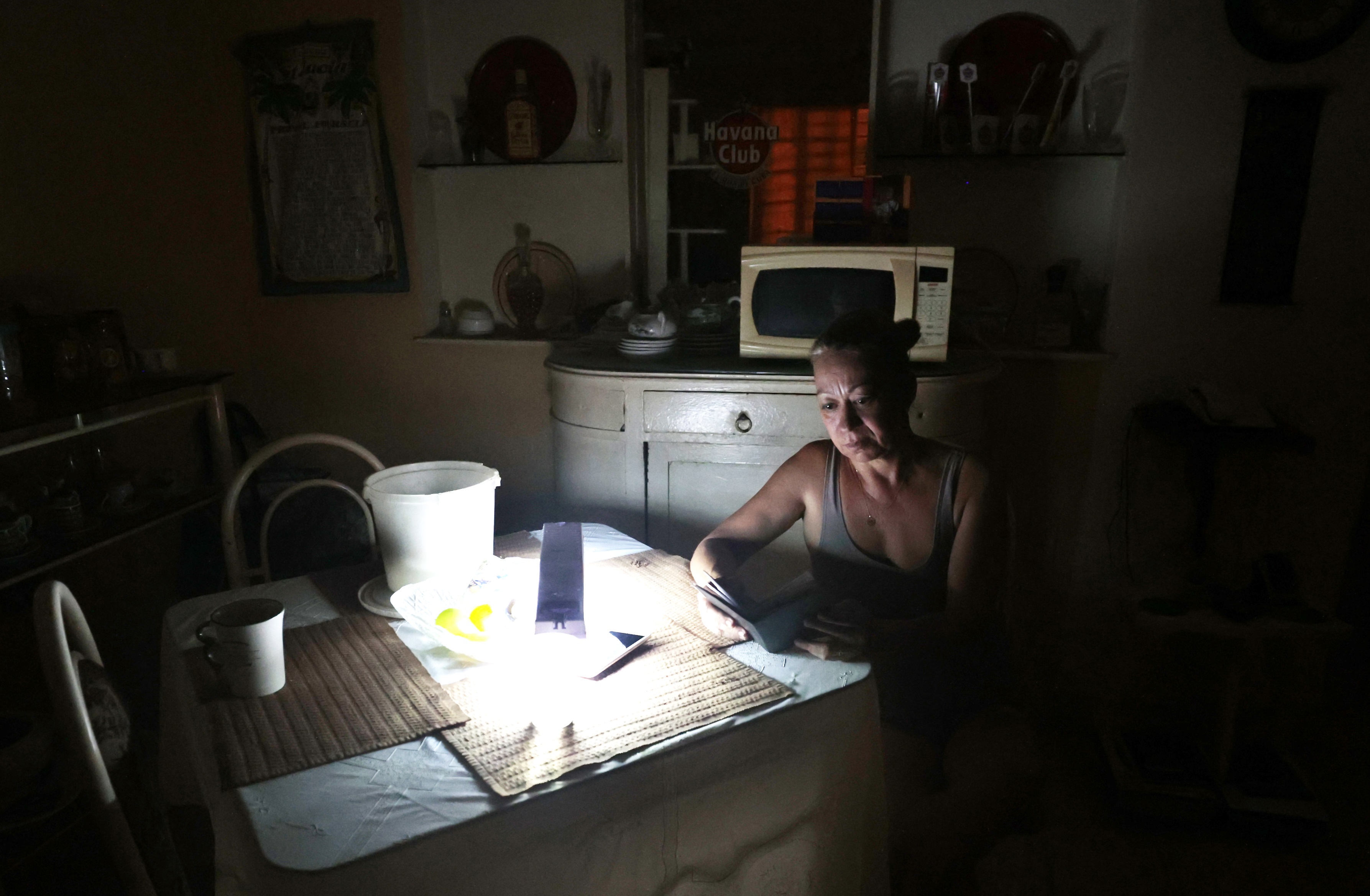 Cuba sufre apagones de hasta 10 horas consecutivas