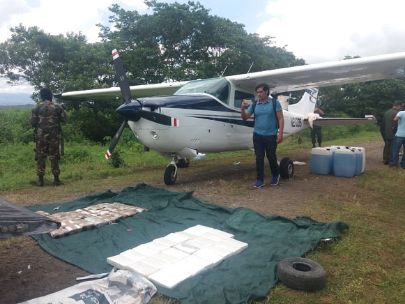 Narcoavioneta llevaba 435 kilos de cocaína con destino a México