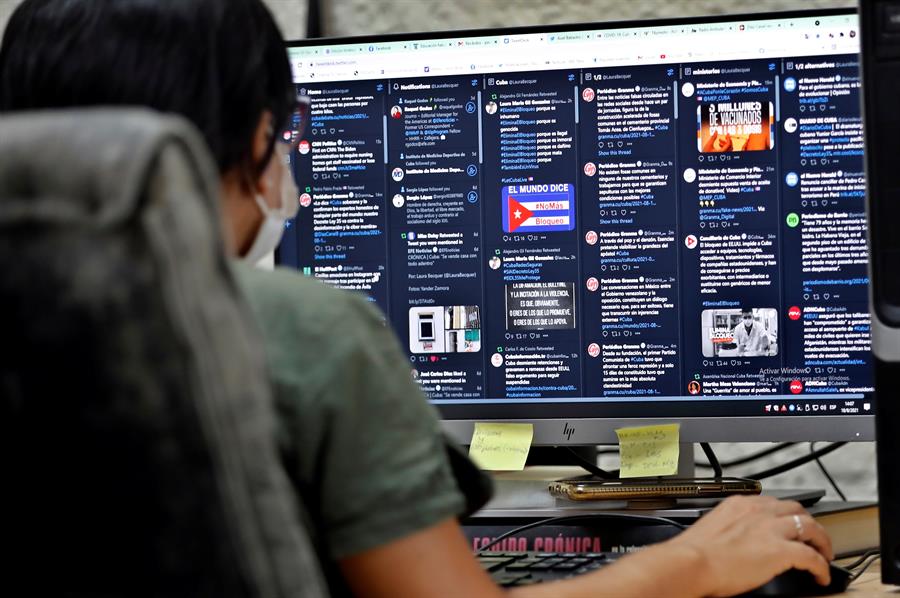Mejora la libertad en internet en Latinoamérica, pero persisten los desafíos