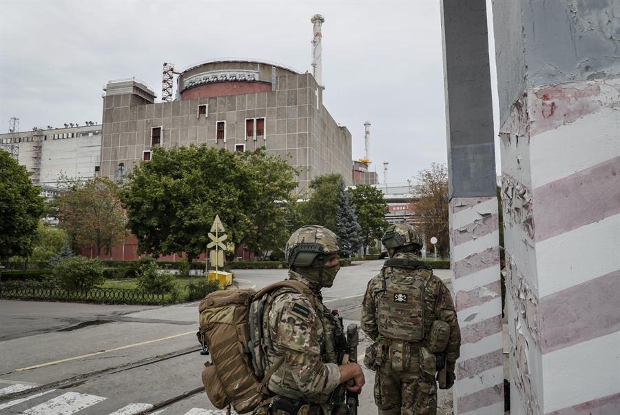 El OIEA denuncia bombardeos arriesgados cerca de la central nuclear de Zaporiyia