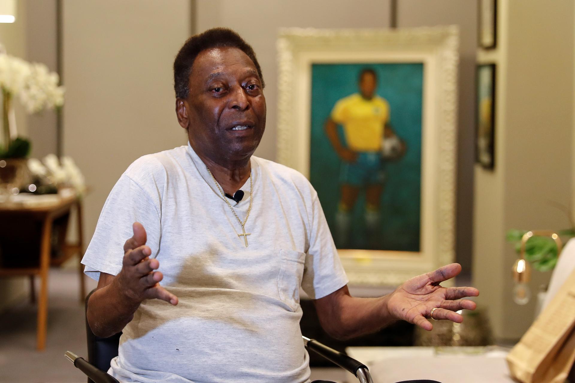 Pelé es hospitalizado nuevamente
