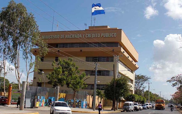 Tabacalera no descarta más despidos