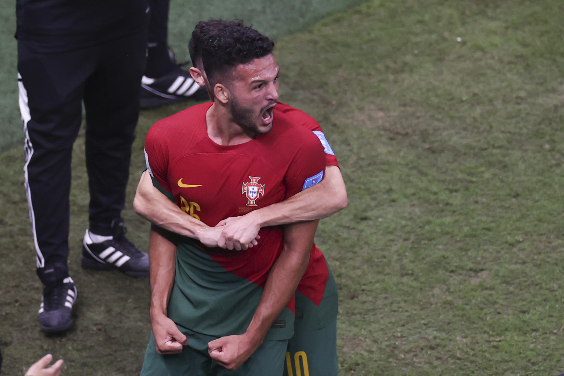 CRÓNICA | 6-1. Gonçalo Ramos ejerce de Cristiano y Portugal clasifica a cuartos del Mundial