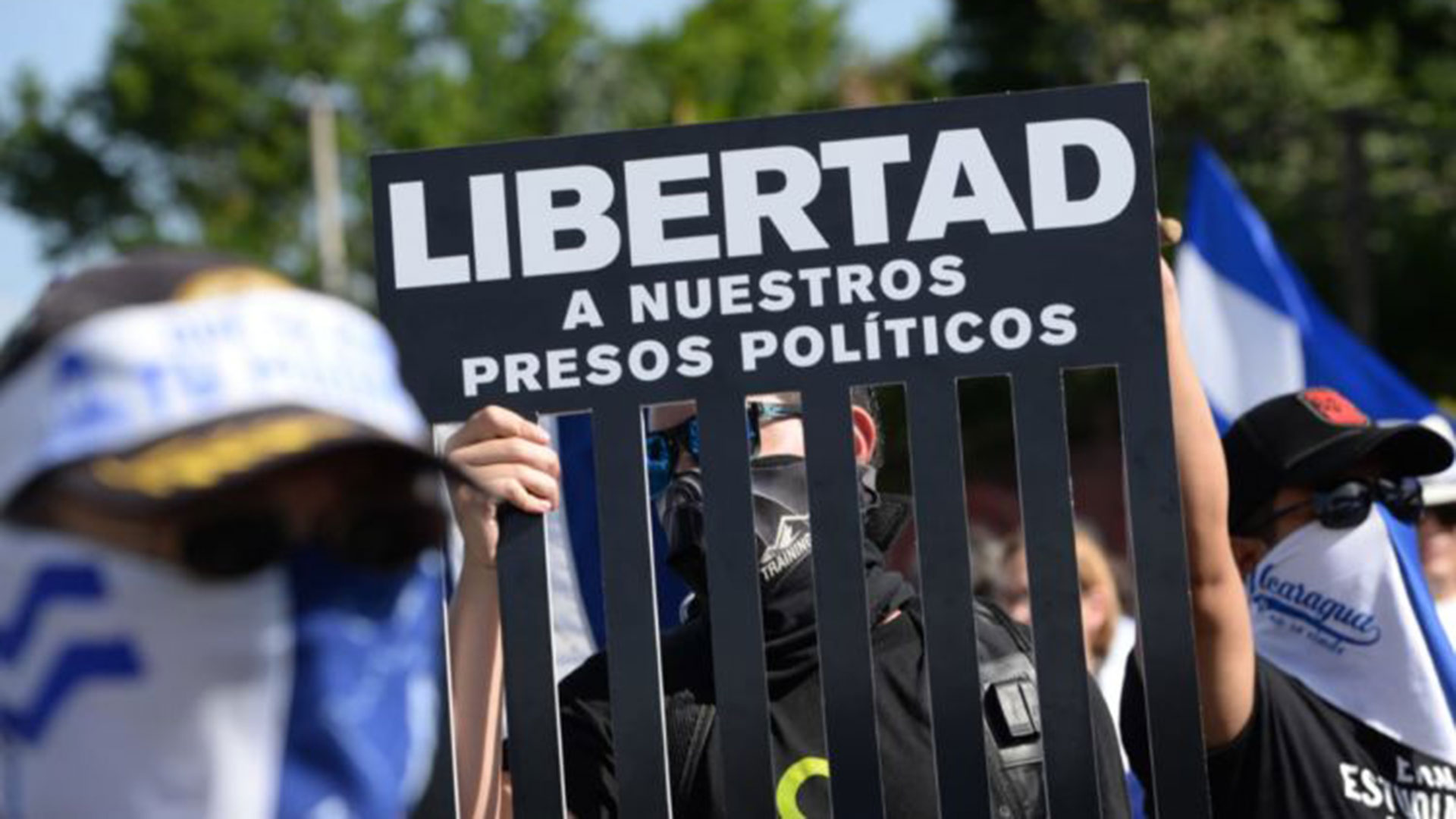 Familiares de presos políticos a huelga de hambre