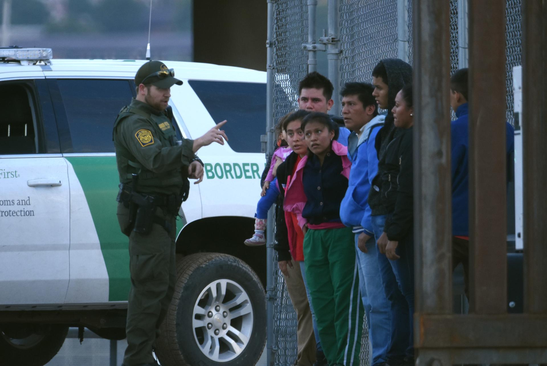 Cae un 95% la llegada de migrantes de Nicaragua, Cuba, Venezuela y Haití a la frontera de Estados Unidos