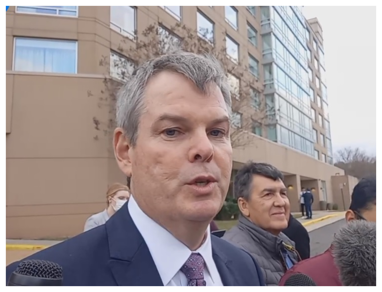Sullivan: «Hemos estado trabajando la liberación de los presos políticos durante la última semana»