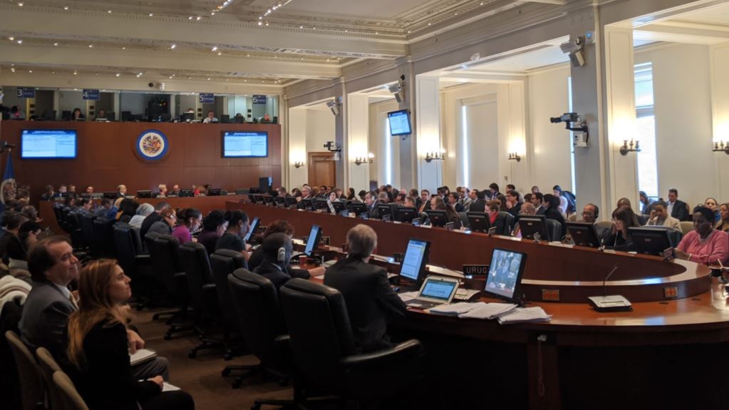 OEA aprueba resolución para que Bolivia convoque a elecciones