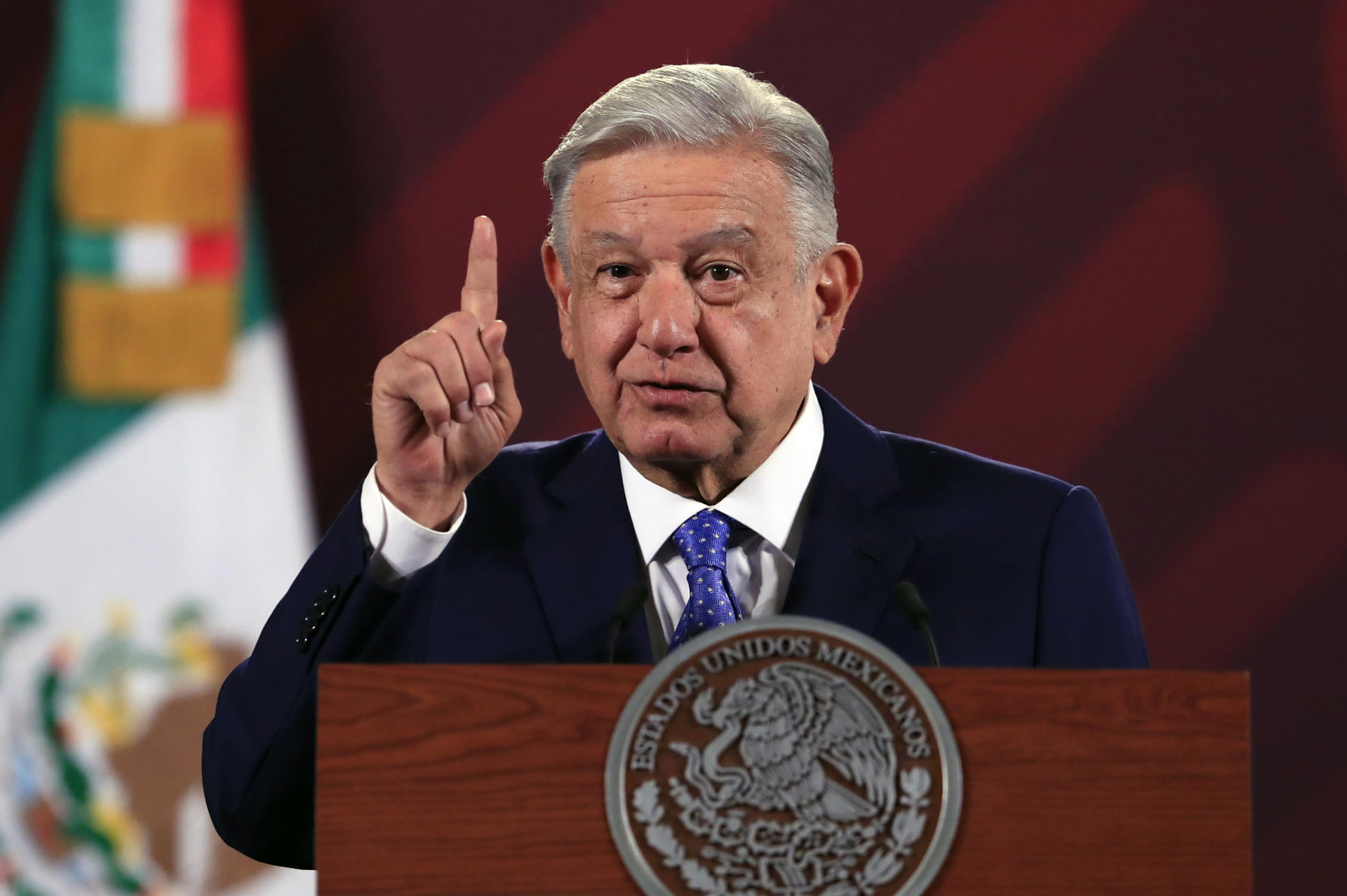 México confirma que grupo armado secuestró a 4 estadounidenses en frontera