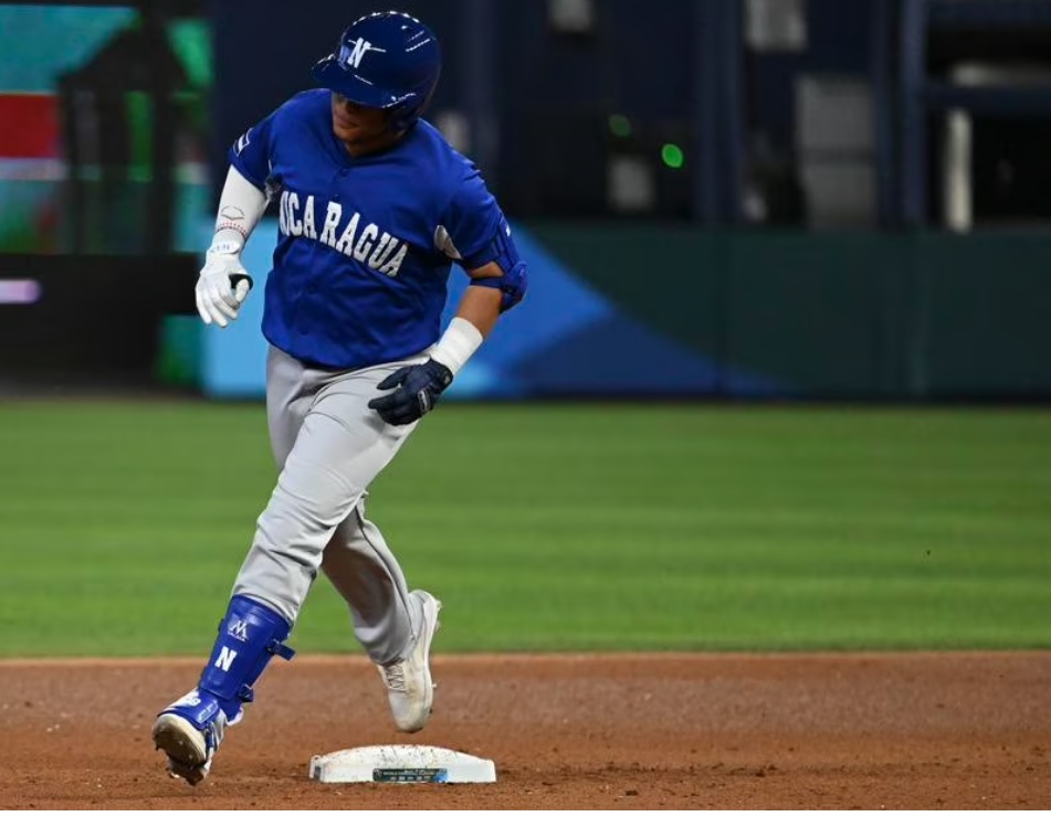 Nicaragua batalló cuatro entradas frente a Puerto Rico en el Clásico Mundial de Béisbol, después se derrumbó