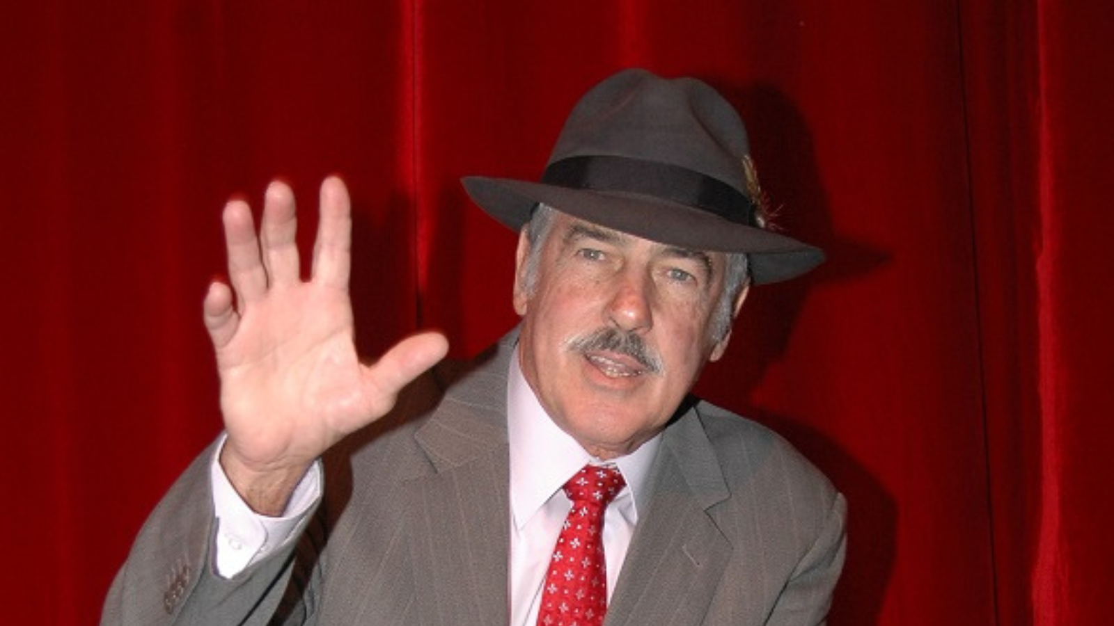 Muere Andrés García, el actor de El cuerpo del deseo y Mujeres engañadas