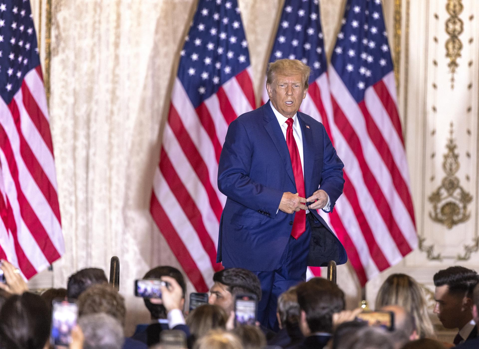 Trump pide que se desfinancie al FBI y al Departamento de Justicia