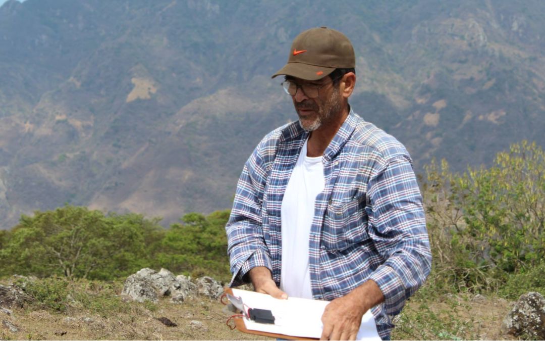 Eddie González, el mayor en retiro que quiso estar “en el lado correcto” de la historia