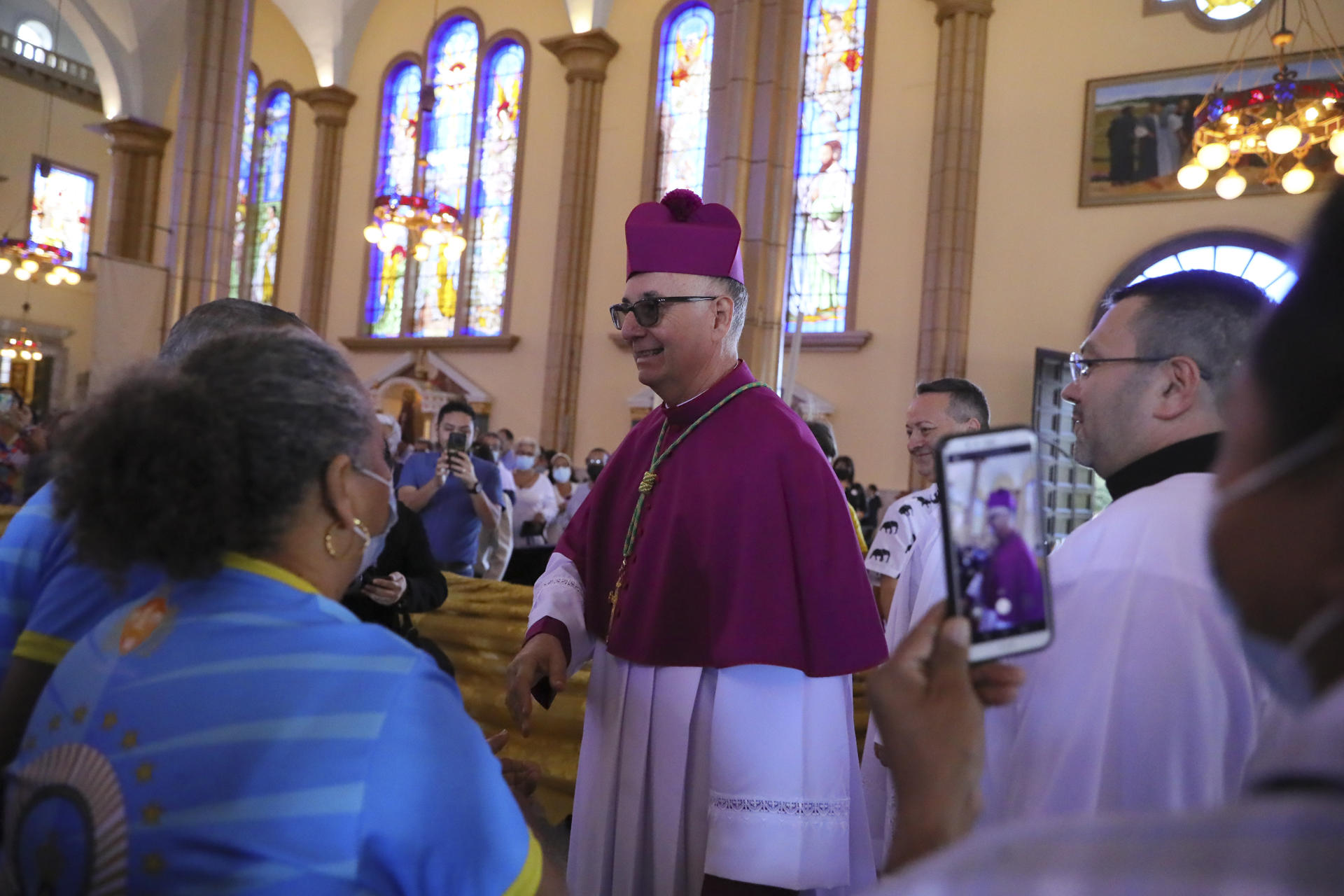 Arzobispo en Honduras dice Cristo ha resucitado en un mundo de incertidumbres