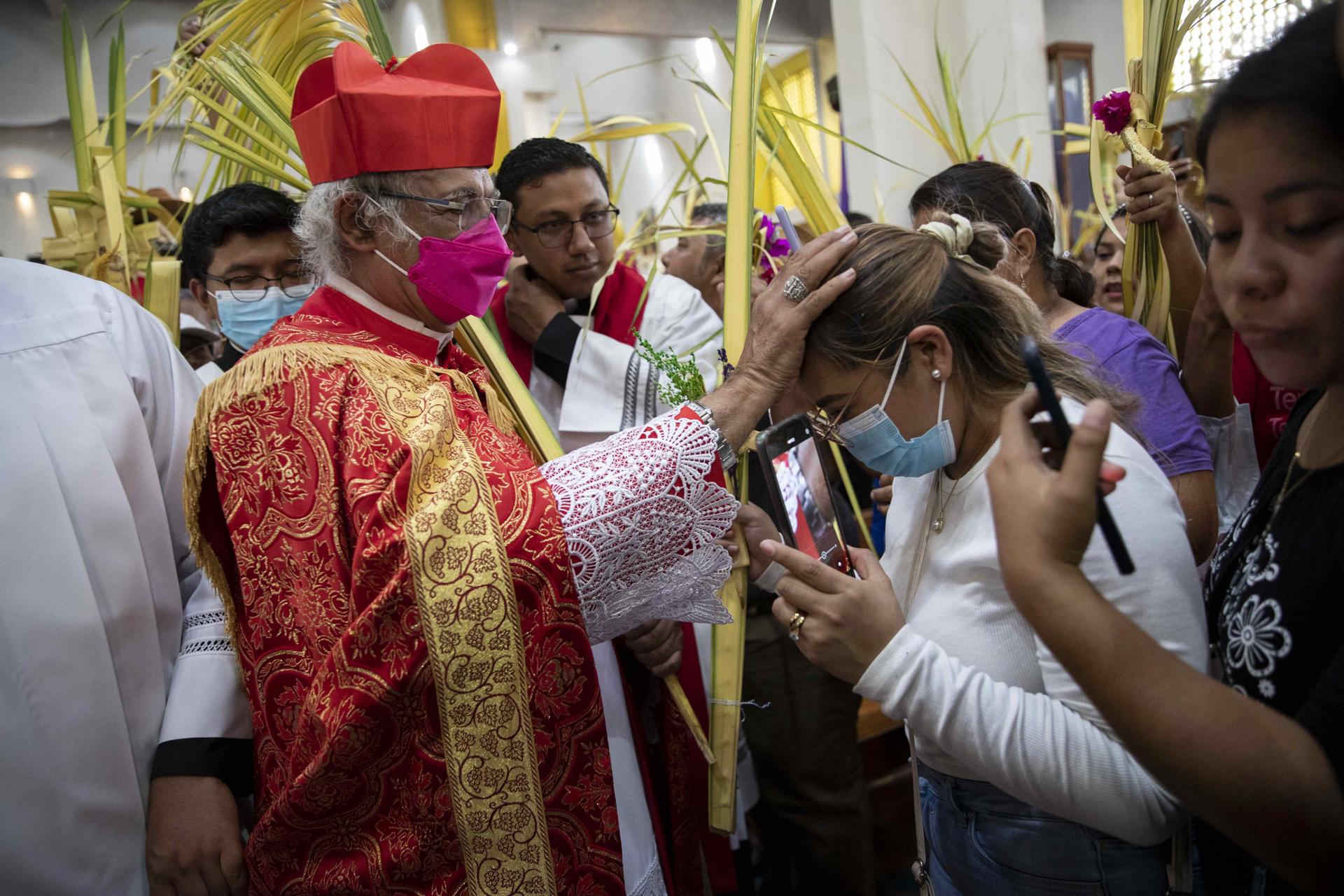 Católicos abarrotaron los templos en Semana Santa en Nicaragua, dice cardenal