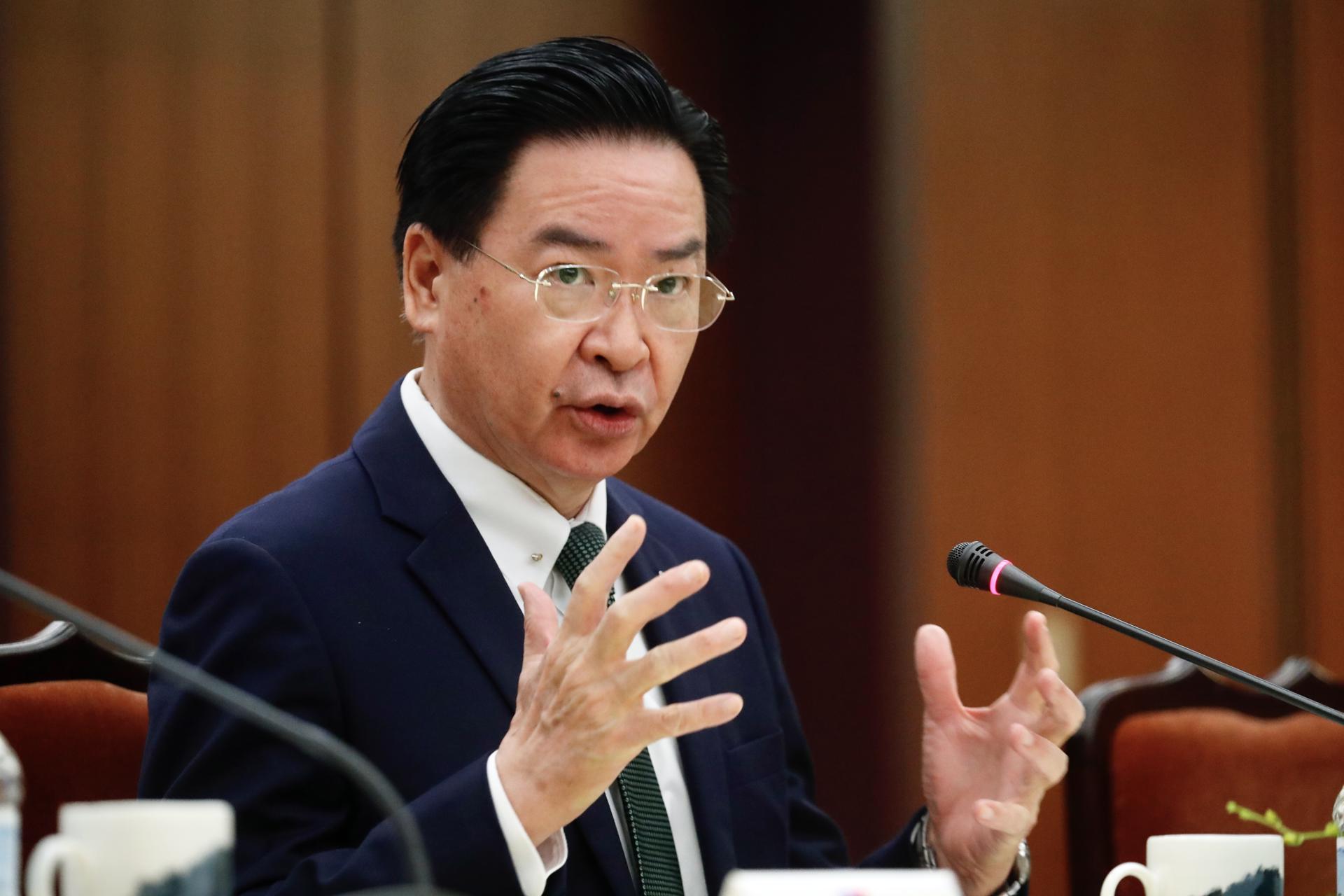 Taiwán sugiere que China está preparándose para lanzar la guerra contra ellos