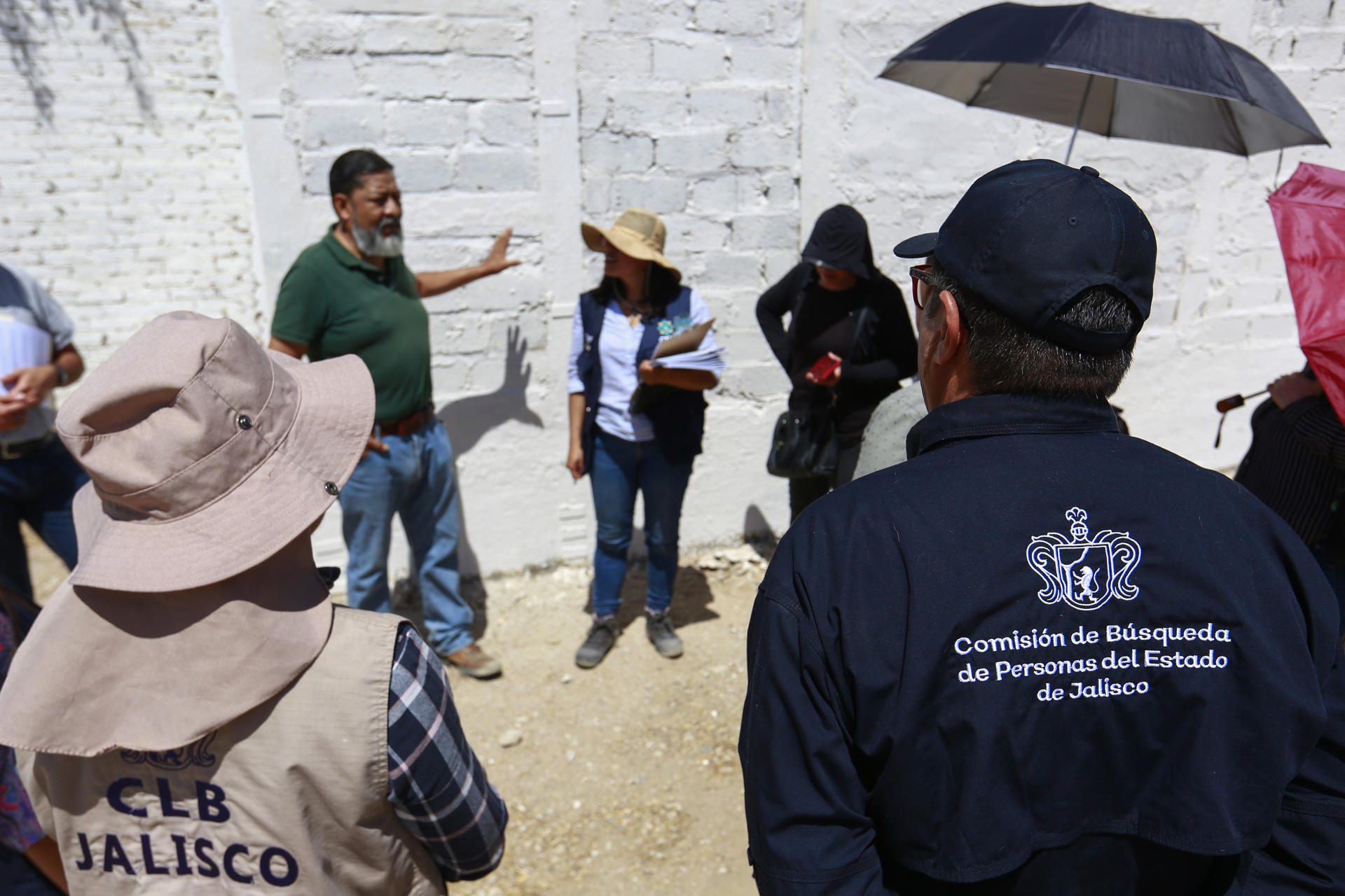 Mexicanos que buscan a desaparecidos impulsan base de datos de fosas comunes