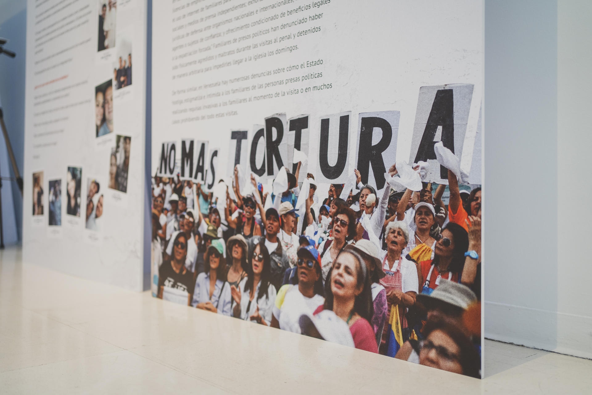 Inaugura en Madrid una exposición que incluye una celda de castigo de El Chipote en realidad virtual  
