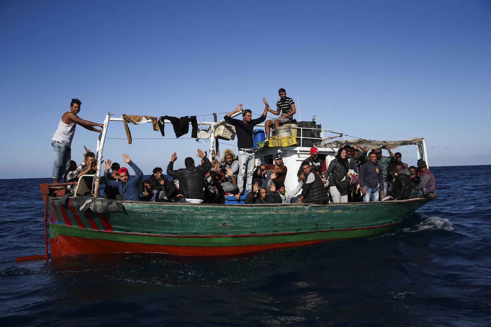 210 cuerpos de migrantes recuperados en Túnez en los últimos 10 días