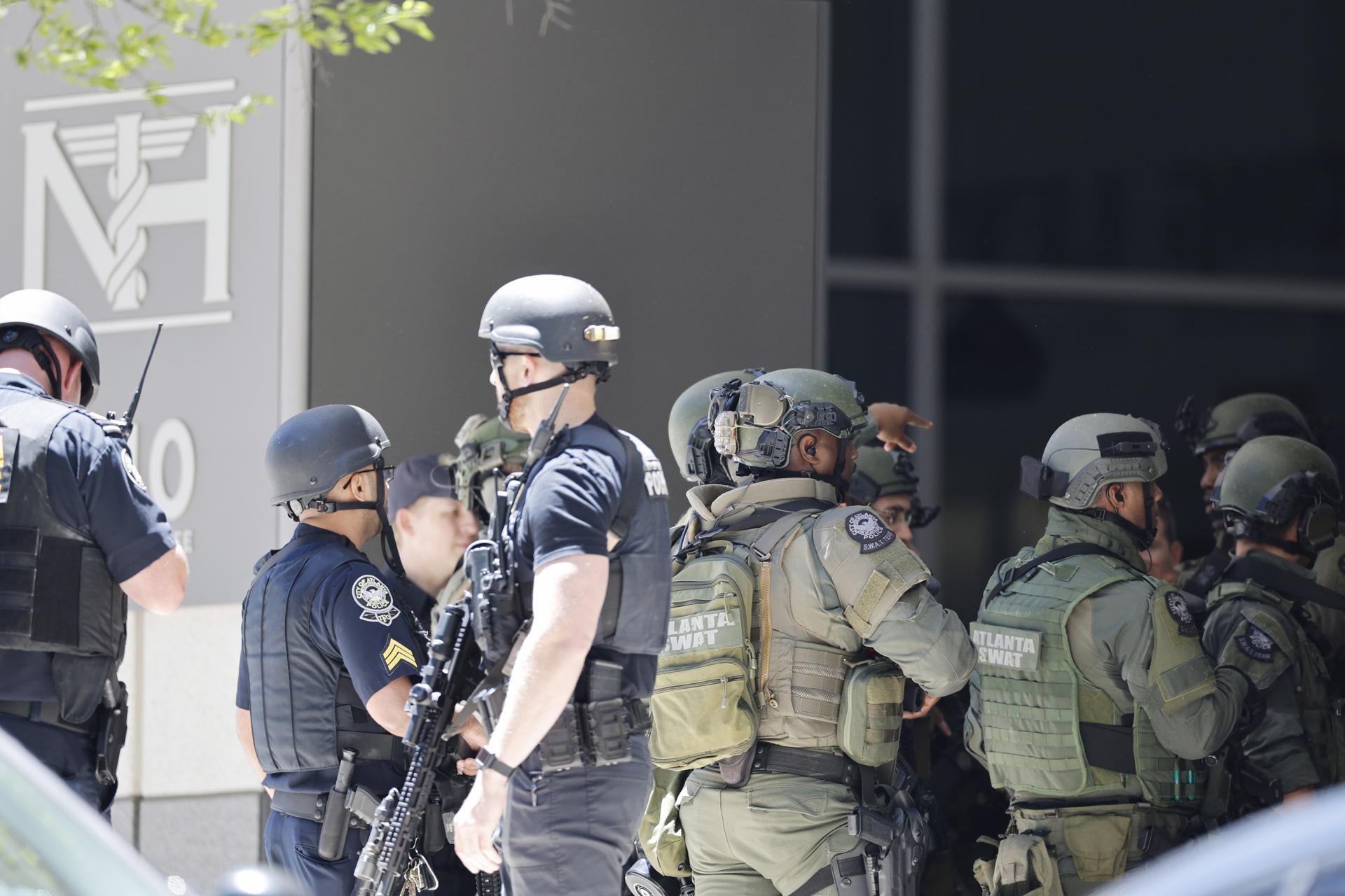 Un muerto y tres heridos por un tiroteo en la ciudad estadounidense de Atlanta
