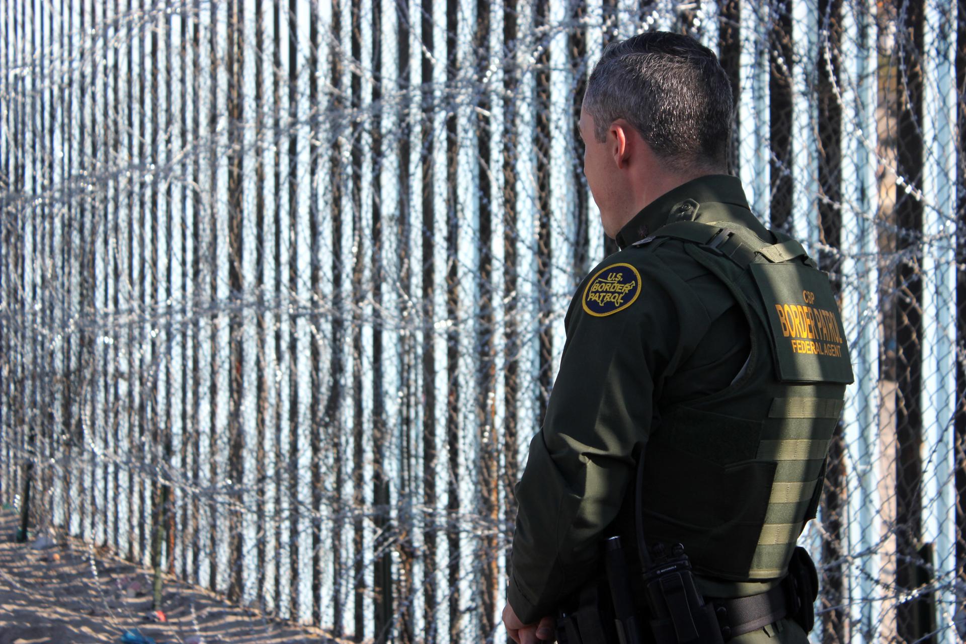 Migrantes temen la separación familiar en la frontera de California y México