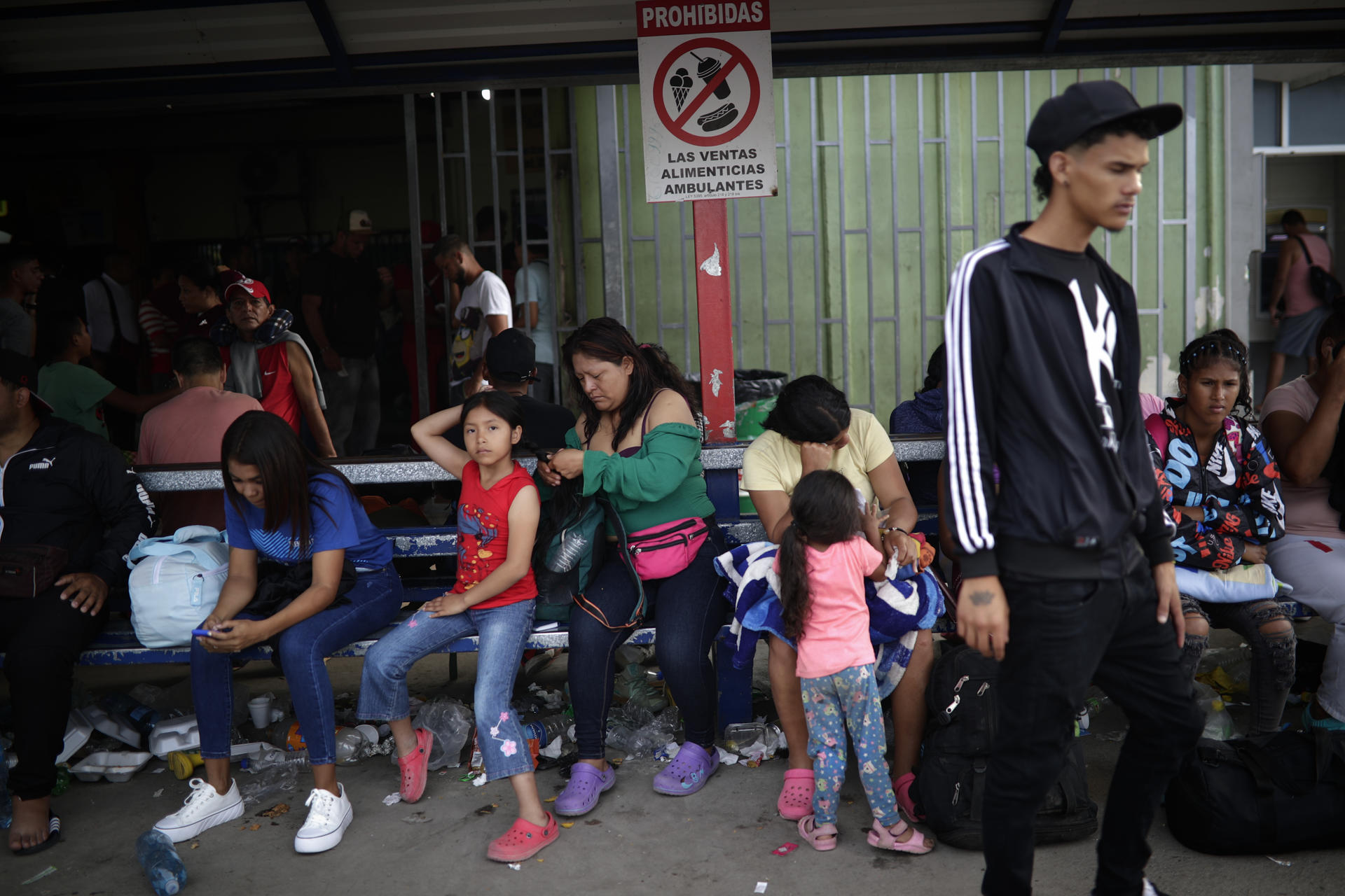 Angustia desde tres fronteras, el camino migrante ante el fin del «Título 42»