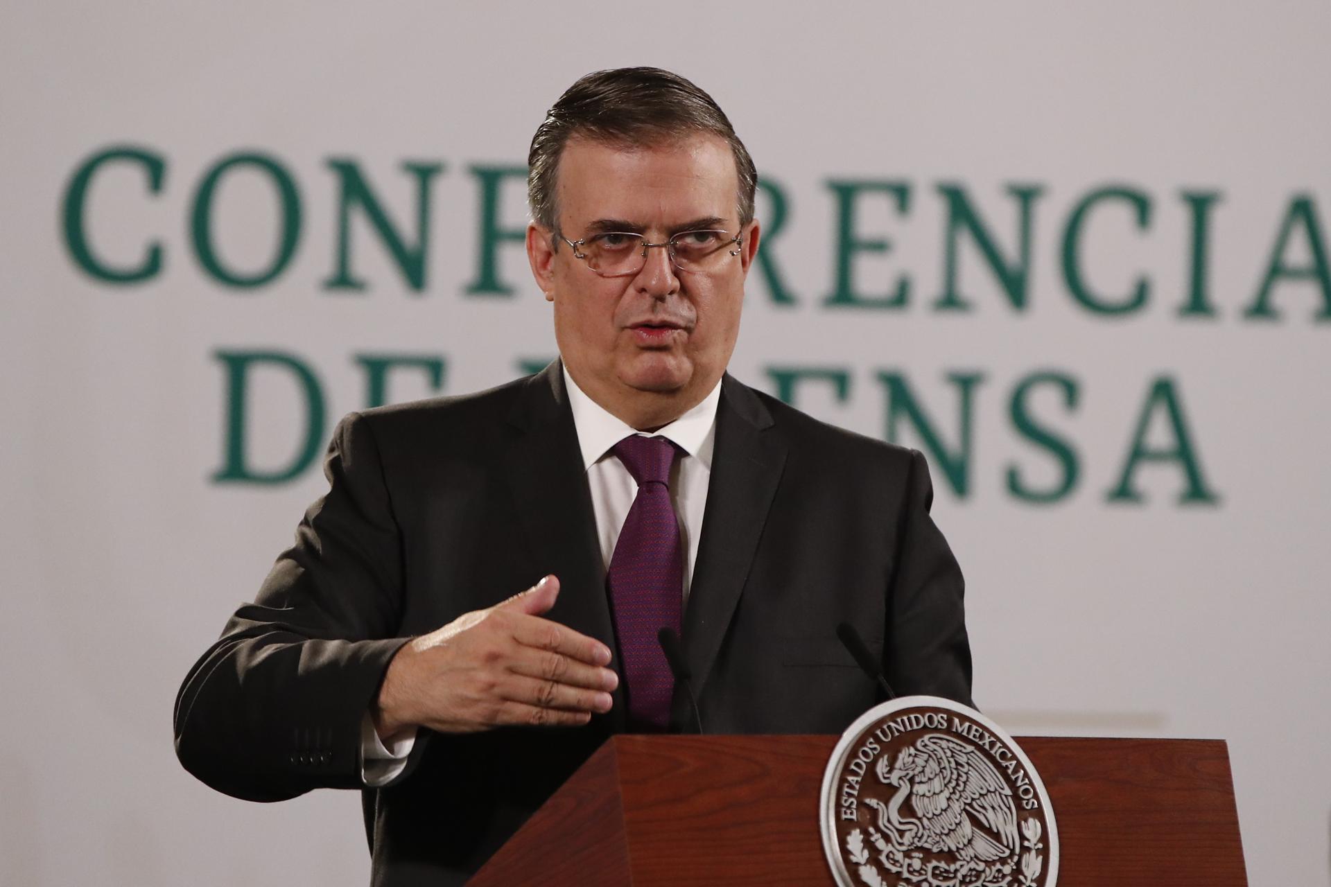 México denuncia racismo del Congreso de EE.UU. por ley que reanuda el muro fronterizo