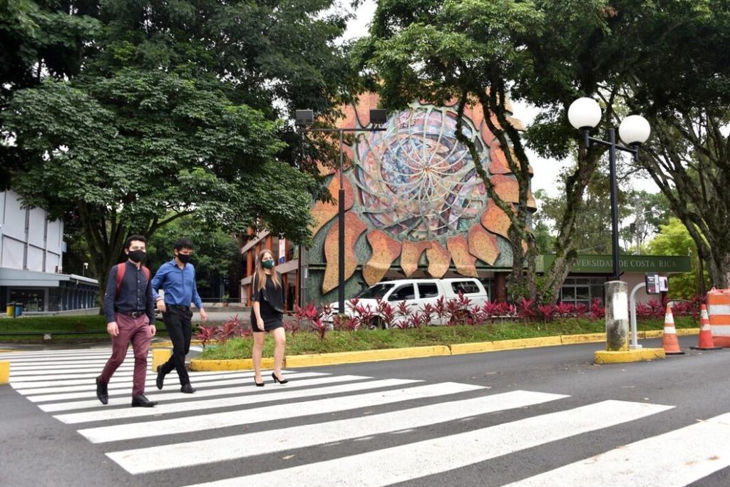 El régimen niega el paso a universitarios hondureños que viajaban por tierra hacia Costa Rica