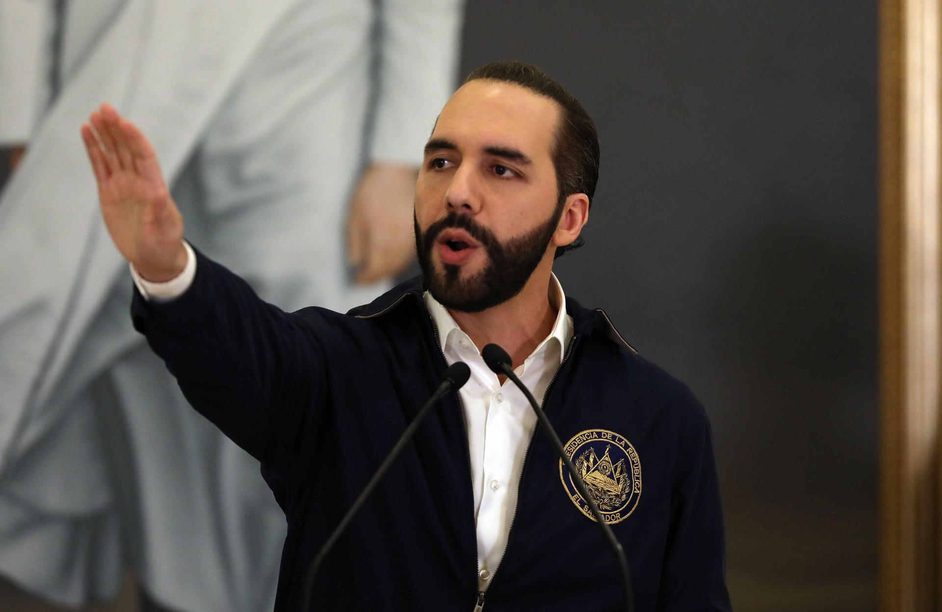 Fallo que habilita candidatura de Bukele en El Salvador carece de «legitimidad», dice ONG