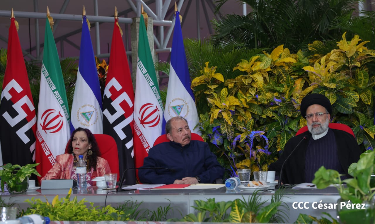 Nicaragua e Irán firman tres memorándums de cooperación y hasta hablaron de un acuerdo comercial