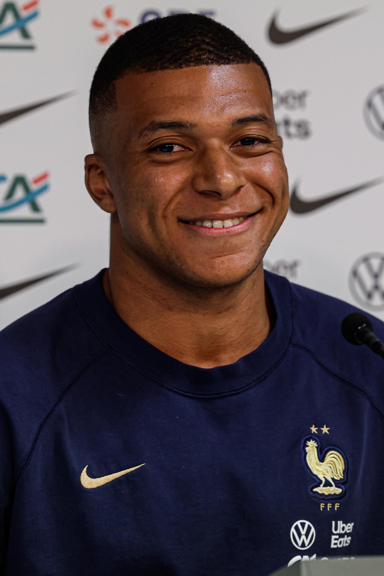Mbappé deja saber que podría renovar con el PSG: «Pasan muchas cosas en un año»