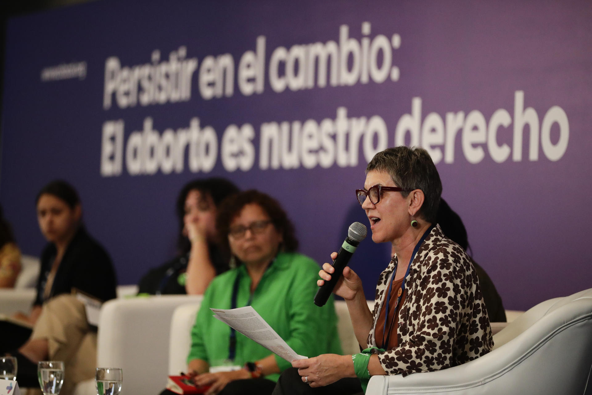 Criminalización y secreto médico: expertas debaten sobre el aborto en Latinoamérica