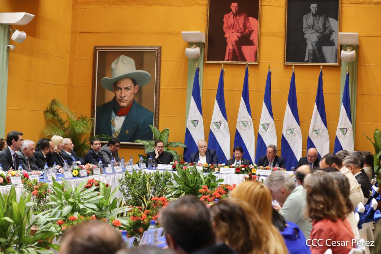 Ortega pide cooperación sin “injerencia”, ni sanciones