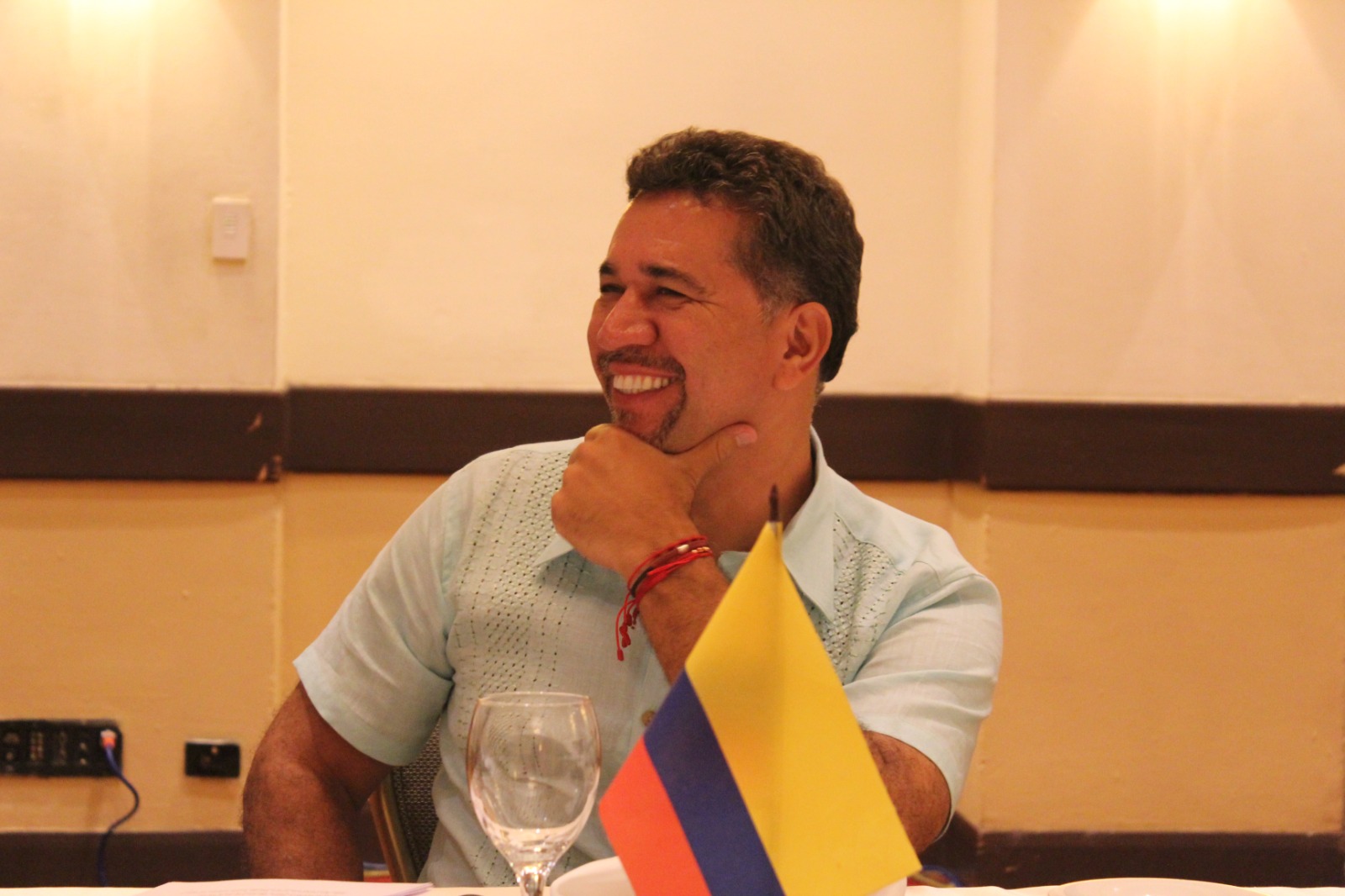 El embajador de Colombia dice que es su “obligación” participar “actividades importantes para el Gobierno Sandinista”