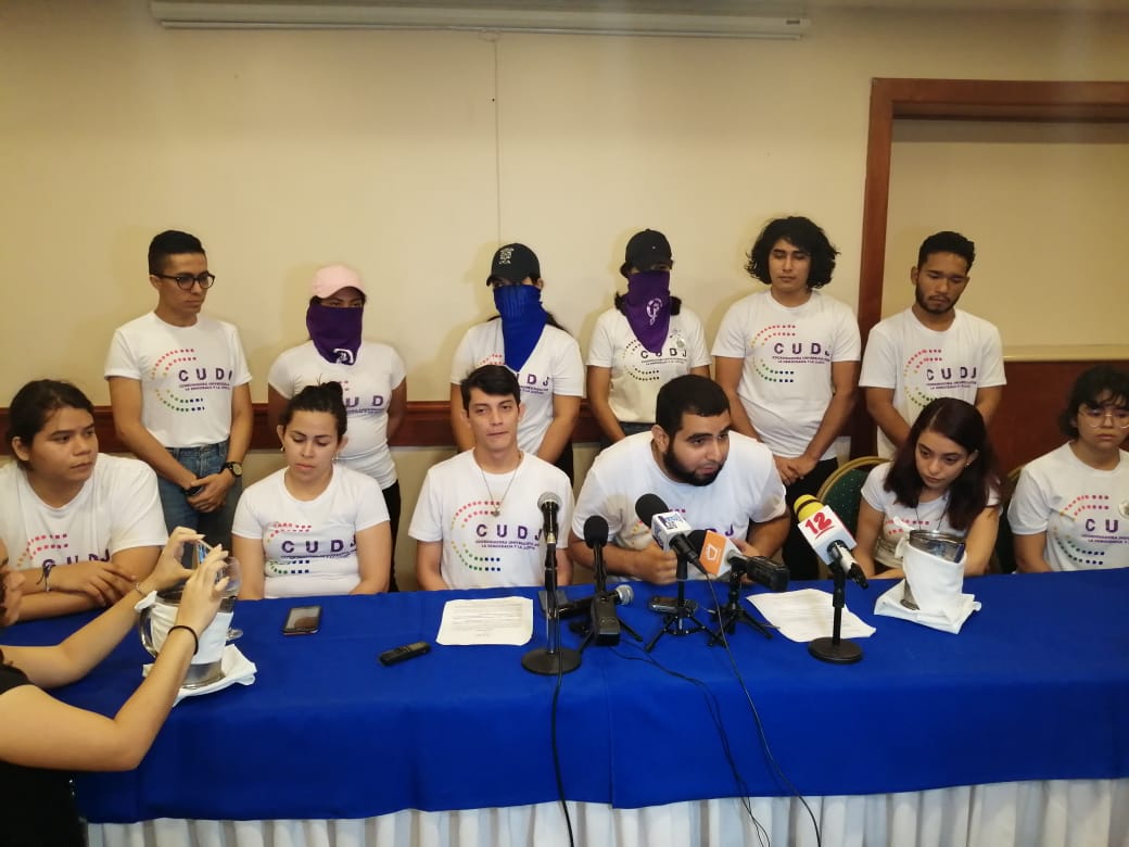 La anhelada coalición entra en un laberinto: Universitarios se separan de la Alianza