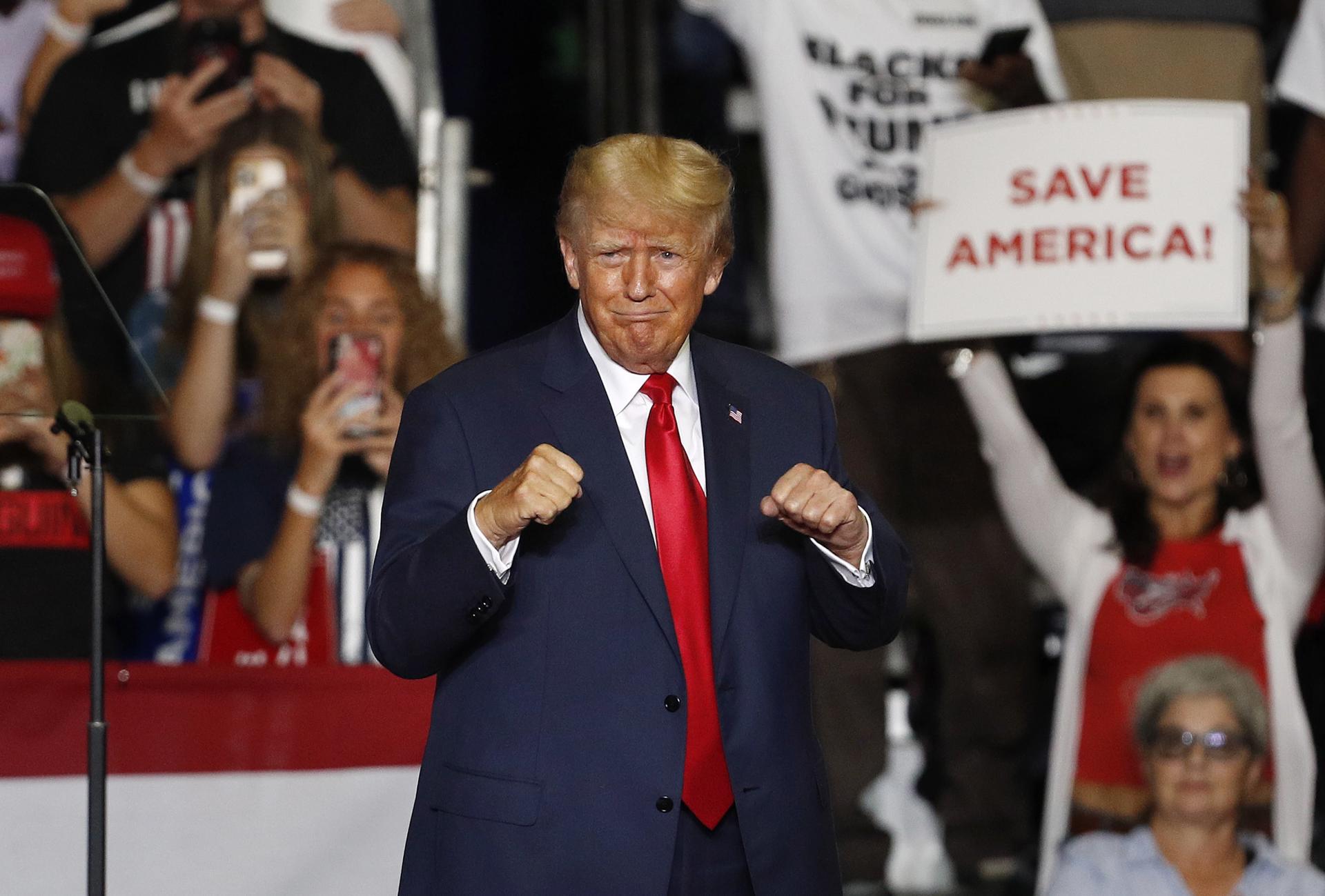 Trump arremete contra el fiscal y la jueza del caso del asalto al Capitolio