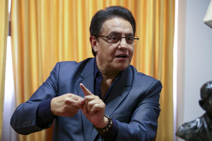 Candidatos presidenciales de Ecuador indignados tras el asesinato su rival Villavicencio
