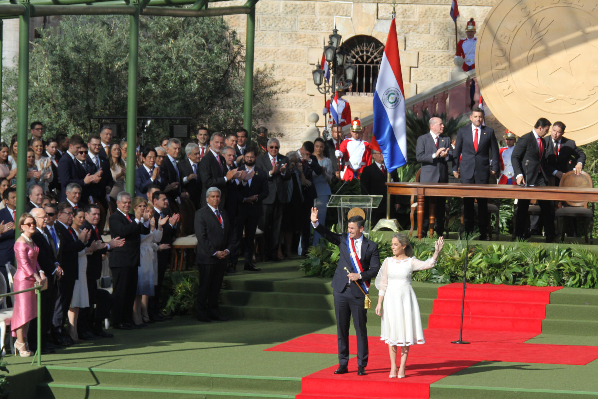Quién es Santiago Peña, el nuevo presidente de Paraguay