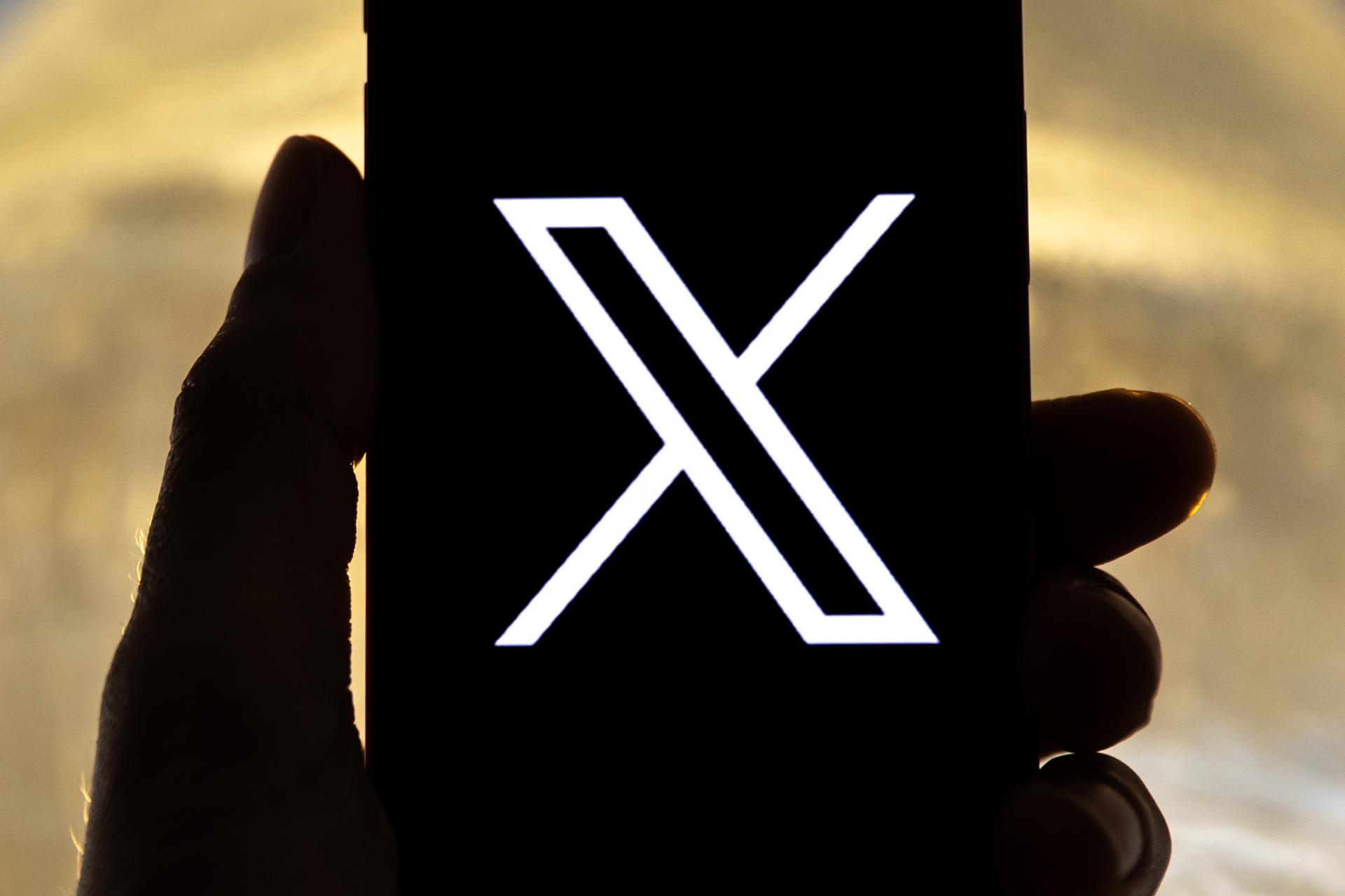 Musk anuncia que va a eliminar de X los titulares que enlazan a otros artículos